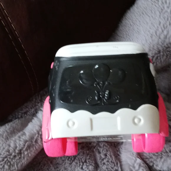 Barbie convertible car - Picture 3 of 8